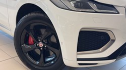 2021 (21) JAGUAR F-PACE 2.0 D165 R-Dynamic S 5dr Auto AWD 5184466