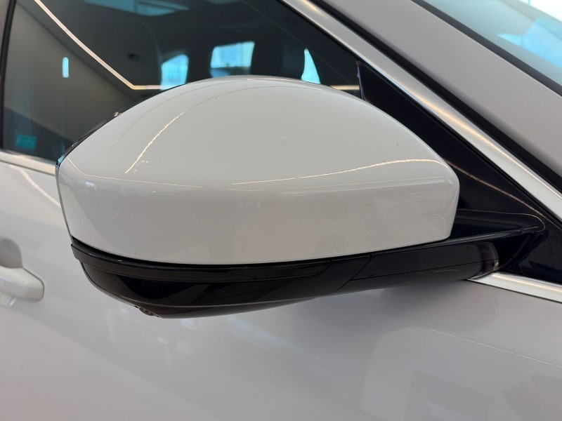 2021 (21) JAGUAR F-PACE 2.0 D165 R-Dynamic S 5dr Auto AWD 5184474