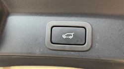 2021 (21) JAGUAR F-PACE 2.0 D165 R-Dynamic S 5dr Auto AWD 5184464