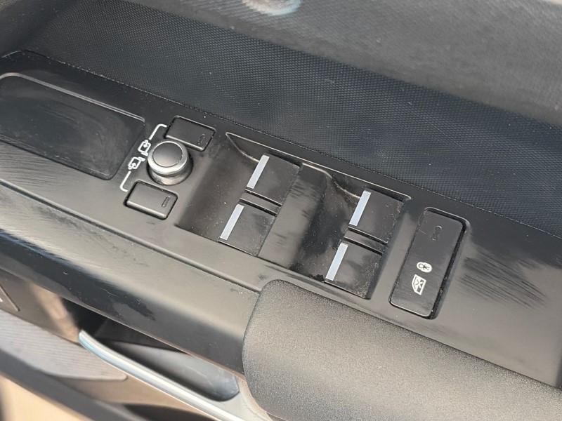 2021 (21) LAND ROVER DEFENDER 3.0 D300 X-Dynamic S 110 5dr Auto [6 Seat] 5192763