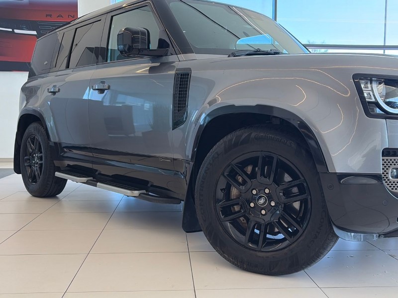 2021 (21) LAND ROVER DEFENDER 3.0 D300 X-Dynamic S 110 5dr Auto [6 Seat] 5192783