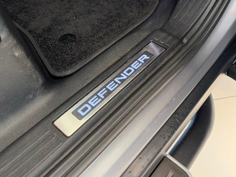 2021 (21) LAND ROVER DEFENDER 3.0 D300 X-Dynamic S 110 5dr Auto [6 Seat] 5192778