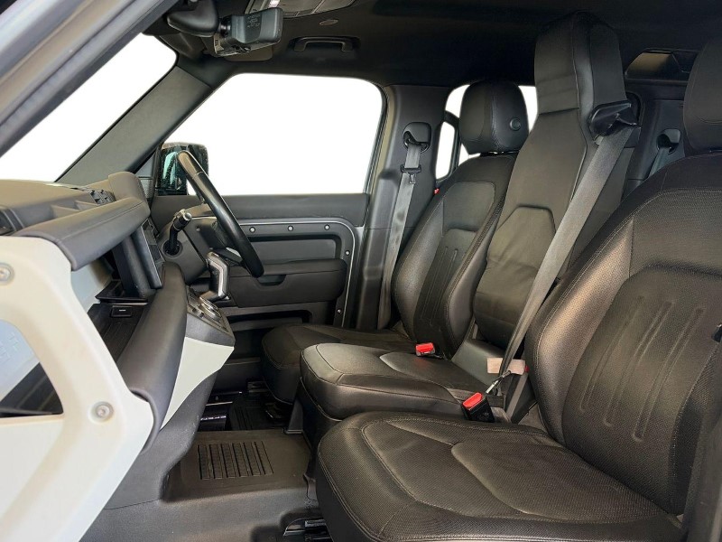 2021 (21) LAND ROVER DEFENDER 3.0 D300 X-Dynamic S 110 5dr Auto [6 Seat] 5192744