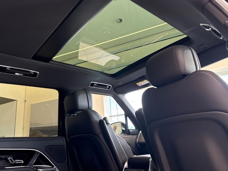 2025 (75) LAND ROVER RANGE ROVER 3.0 D300 SE 4dr Auto 5218596