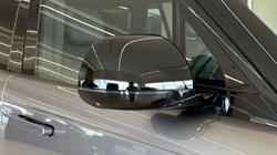 2025 (75) LAND ROVER RANGE ROVER 3.0 D300 SE 4dr Auto 5218624