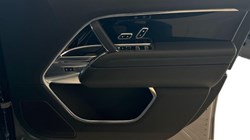 2025 (75) LAND ROVER RANGE ROVER 3.0 D300 SE 4dr Auto 5218597