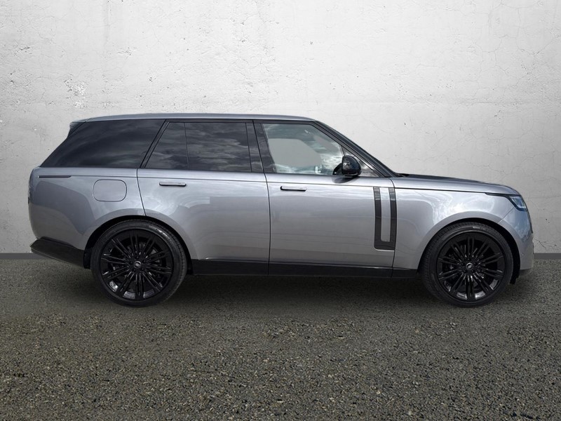 2025 (75) LAND ROVER RANGE ROVER 3.0 D300 SE 4dr Auto 5218580