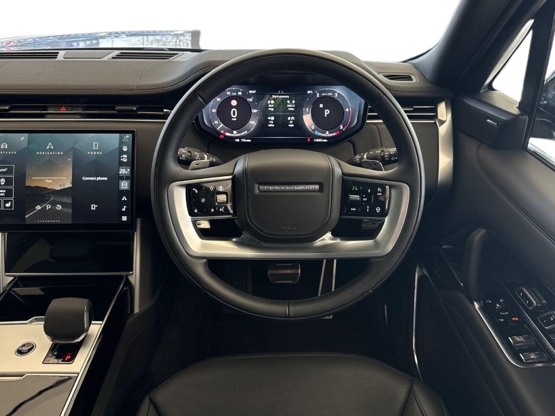 2025 (75) LAND ROVER RANGE ROVER 3.0 D300 SE 4dr Auto 5218590