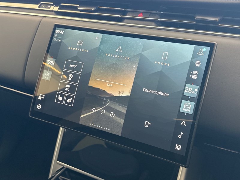 2025 (75) LAND ROVER RANGE ROVER 3.0 D300 SE 4dr Auto 5218605