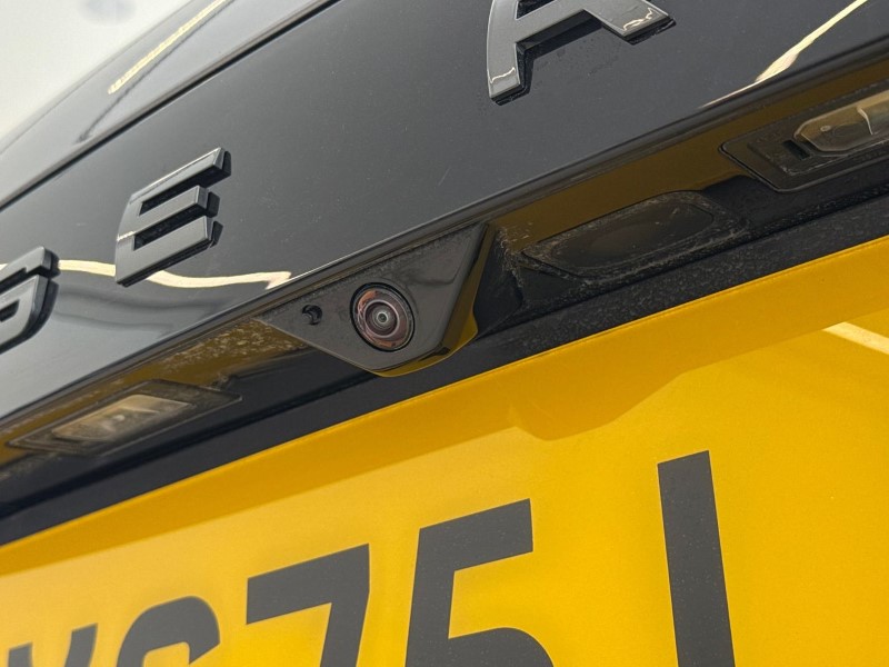 2025 (75) LAND ROVER RANGE ROVER 3.0 D300 SE 4dr Auto 5218615