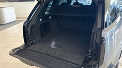 2025 (75) LAND ROVER RANGE ROVER 3.0 D300 SE 4dr Auto 5218613