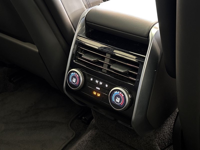 2025 (75) LAND ROVER RANGE ROVER 3.0 D300 SE 4dr Auto 5218593