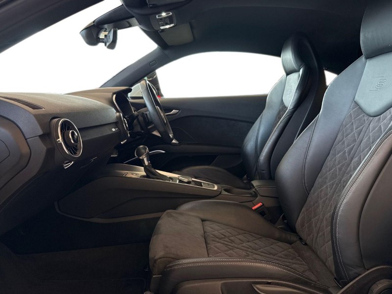 2022 (22) AUDI TT 40 TFSI S Line 2dr S Tronic 5199575