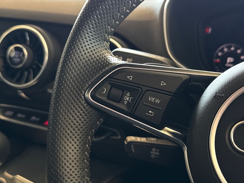 2022 (22) AUDI TT 40 TFSI S Line 2dr S Tronic 5199599