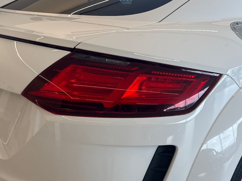 2022 (22) AUDI TT 40 TFSI S Line 2dr S Tronic 5199615