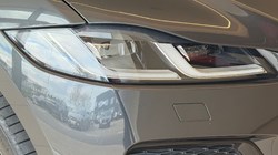 2024 (24) JAGUAR F-PACE 2.0 D200 R-Dynamic HSE Black 5dr Auto AWD 5234428