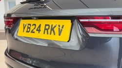 2024 (24) JAGUAR F-PACE 2.0 D200 R-Dynamic HSE Black 5dr Auto AWD 5234460