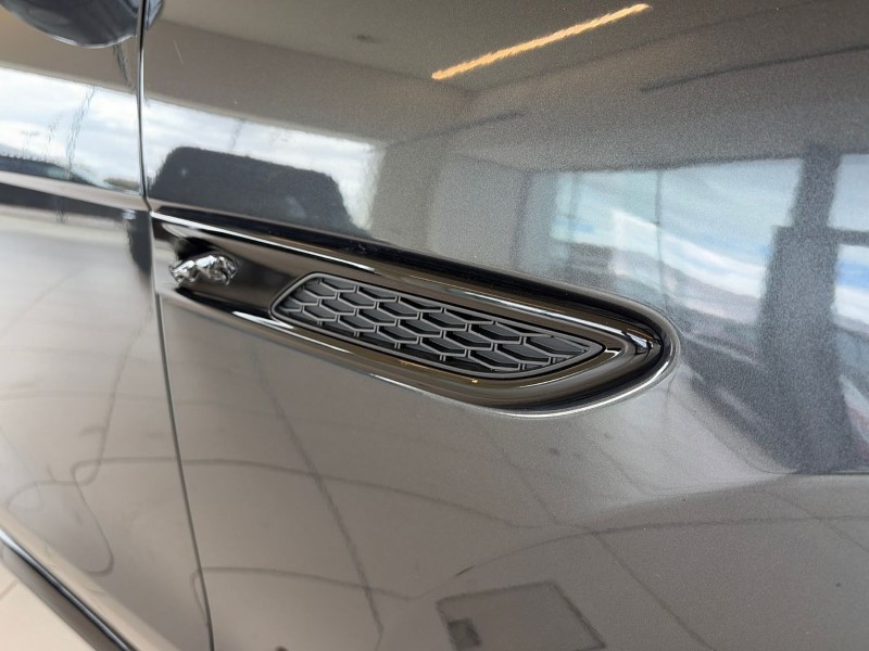 2024 (24) JAGUAR F-PACE 2.0 D200 R-Dynamic HSE Black 5dr Auto AWD 5234431