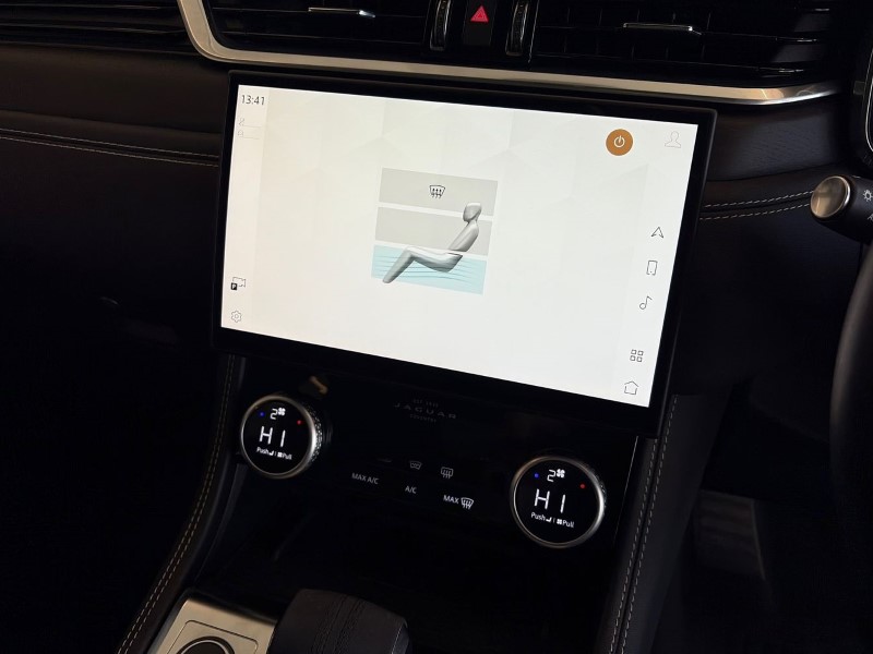 2024 (24) JAGUAR F-PACE 2.0 D200 R-Dynamic HSE Black 5dr Auto AWD 5234445