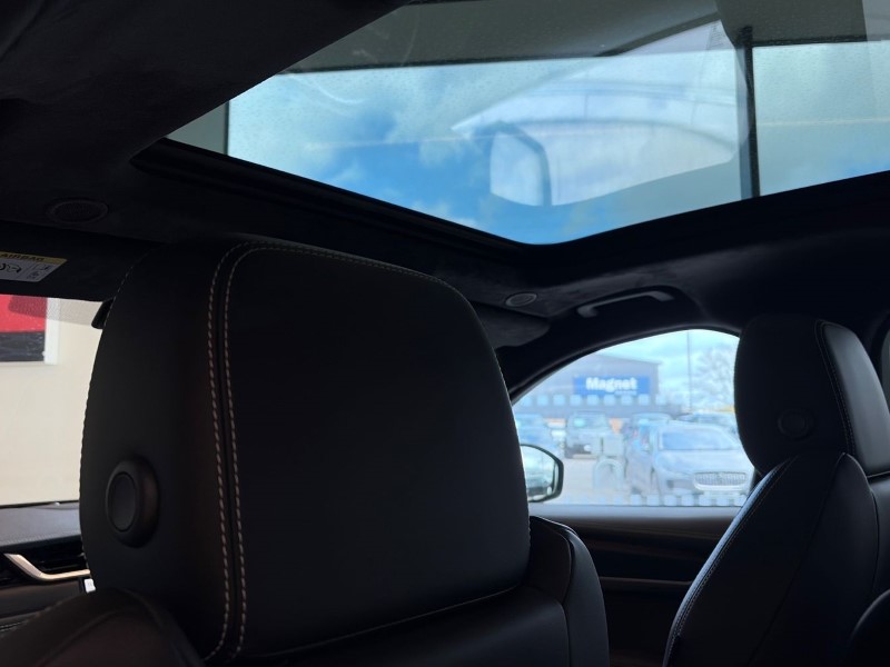 2024 (24) JAGUAR F-PACE 2.0 D200 R-Dynamic HSE Black 5dr Auto AWD 5234432