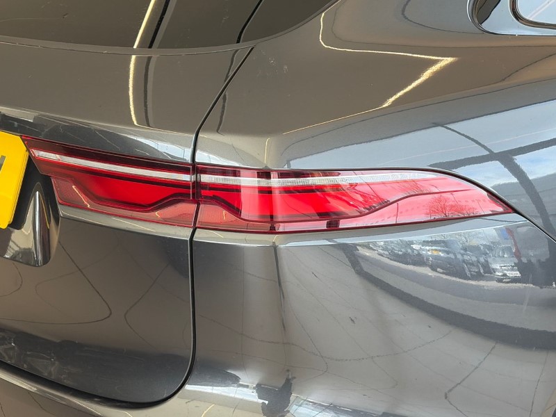 2024 (24) JAGUAR F-PACE 2.0 D200 R-Dynamic HSE Black 5dr Auto AWD 5234461