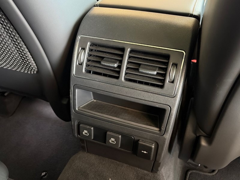 2024 (24) JAGUAR F-PACE 2.0 D200 R-Dynamic HSE Black 5dr Auto AWD 5234429