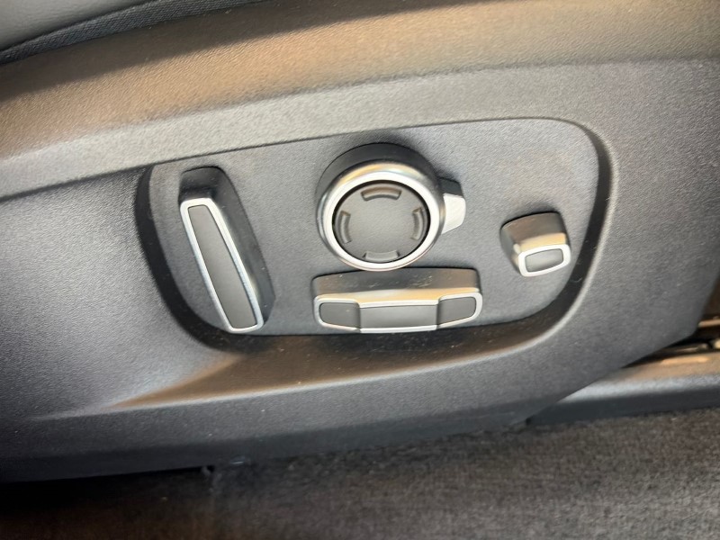 2024 (24) JAGUAR F-PACE 2.0 D200 R-Dynamic HSE Black 5dr Auto AWD 5234435