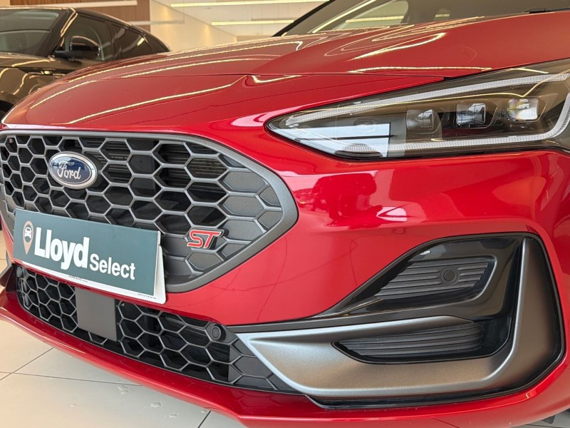 2024 (24) FORD FOCUS 2.3 EcoBoost ST 5dr Auto 5204108