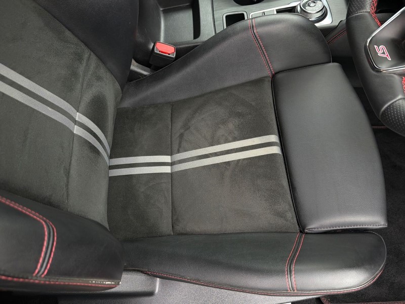 2024 (24) FORD FOCUS 2.3 EcoBoost ST 5dr Auto 5204081