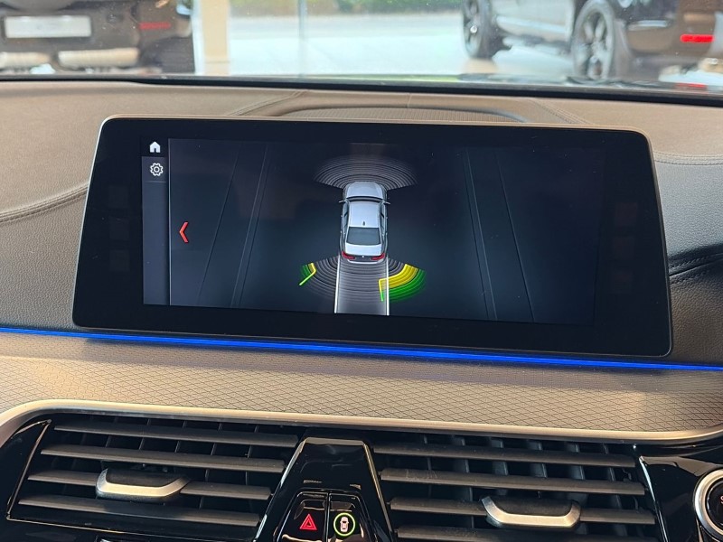 2017 (67) BMW 5 SERIES 530e M Sport 4dr Auto 5276801