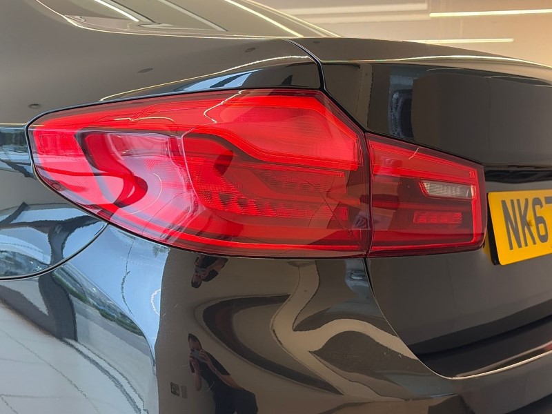 2017 (67) BMW 5 SERIES 530e M Sport 4dr Auto 5276808