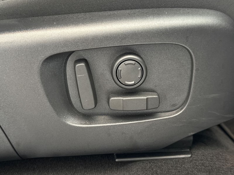 2025 (75) LAND ROVER RANGE ROVER EVOQUE 2.0 D200 Edition 5dr Auto 5209200