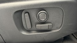 2025 (75) LAND ROVER RANGE ROVER EVOQUE 2.0 D200 Edition 5dr Auto 5209200