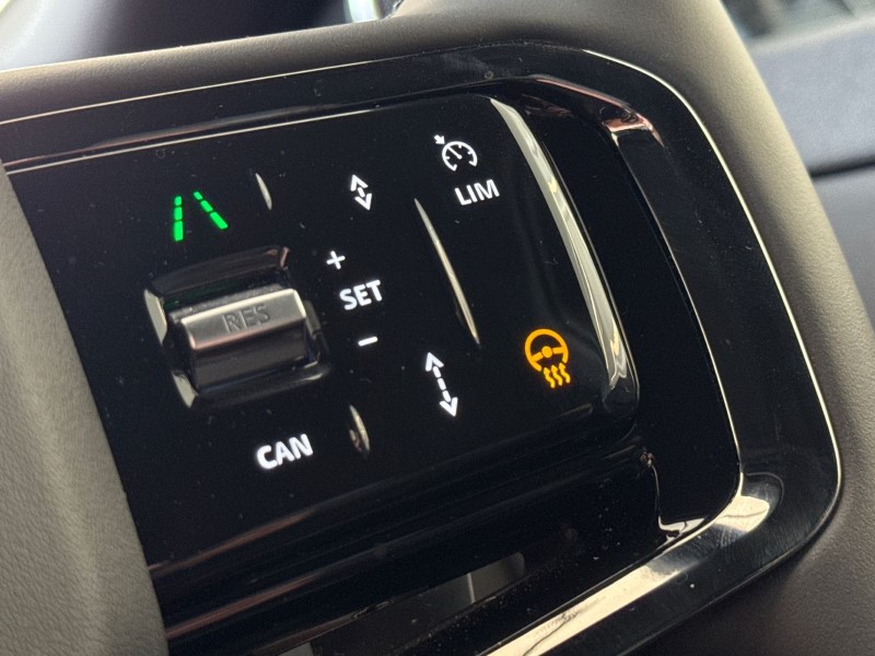 2025 (75) LAND ROVER RANGE ROVER EVOQUE 2.0 D200 Edition 5dr Auto 5209203