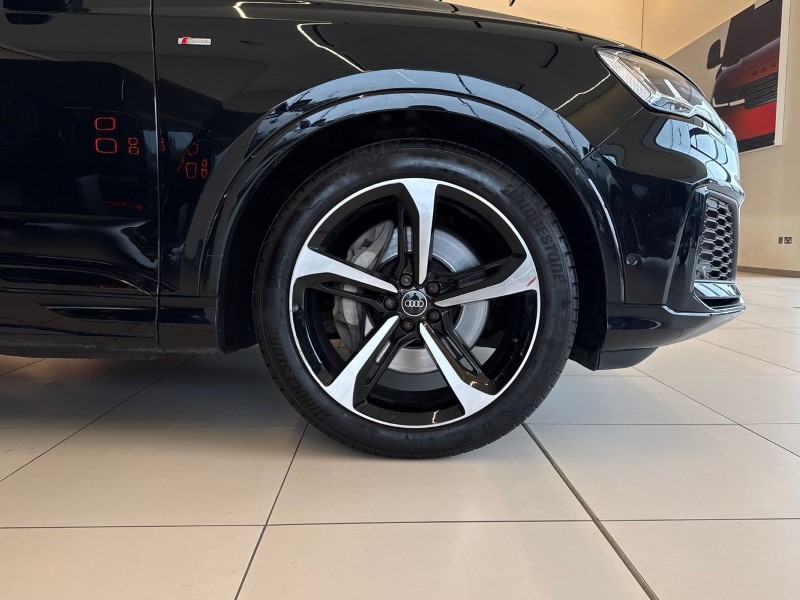 2022 (72) AUDI Q7 55 TFSI Quattro Black Edition 5dr Tiptronic 5205769