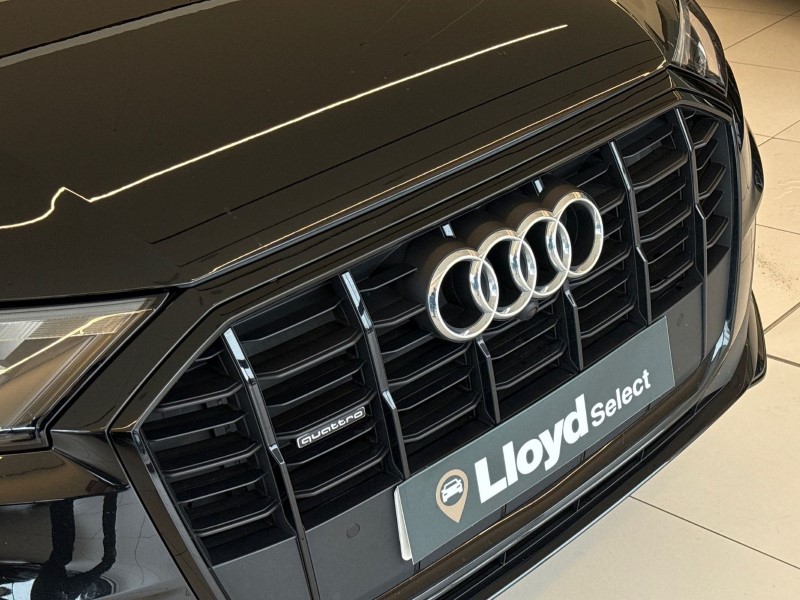 2022 (72) AUDI Q7 55 TFSI Quattro Black Edition 5dr Tiptronic 5205802