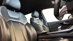 2022 (72) AUDI Q7 55 TFSI Quattro Black Edition 5dr Tiptronic 5205786