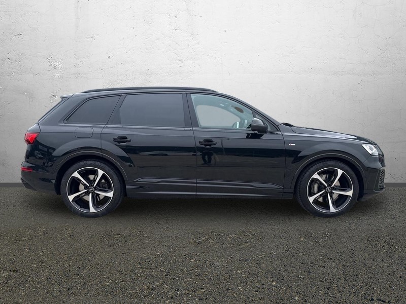 2022 (72) AUDI Q7 55 TFSI Quattro Black Edition 5dr Tiptronic 5205766