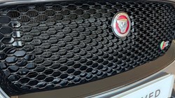 2019 (19) JAGUAR F-PACE 3.0d V6 S 5dr Auto AWD 5196066