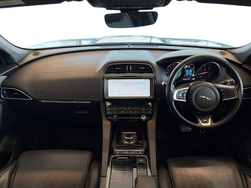 2019 (19) JAGUAR F-PACE 3.0d V6 S 5dr Auto AWD 5196029