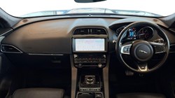 2019 (19) JAGUAR F-PACE 3.0d V6 S 5dr Auto AWD 5196029