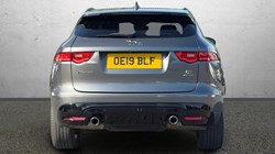 2019 (19) JAGUAR F-PACE 3.0d V6 S 5dr Auto AWD 5196026