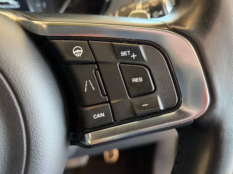 2019 (19) JAGUAR F-PACE 3.0d V6 S 5dr Auto AWD 5196049