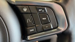 2019 (19) JAGUAR F-PACE 3.0d V6 S 5dr Auto AWD 5196049