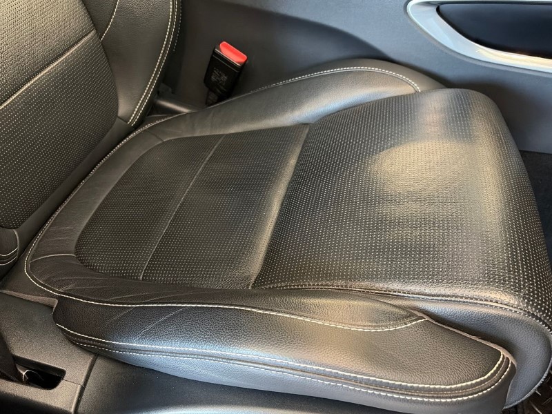 2019 (19) JAGUAR F-PACE 3.0d V6 S 5dr Auto AWD 5196045