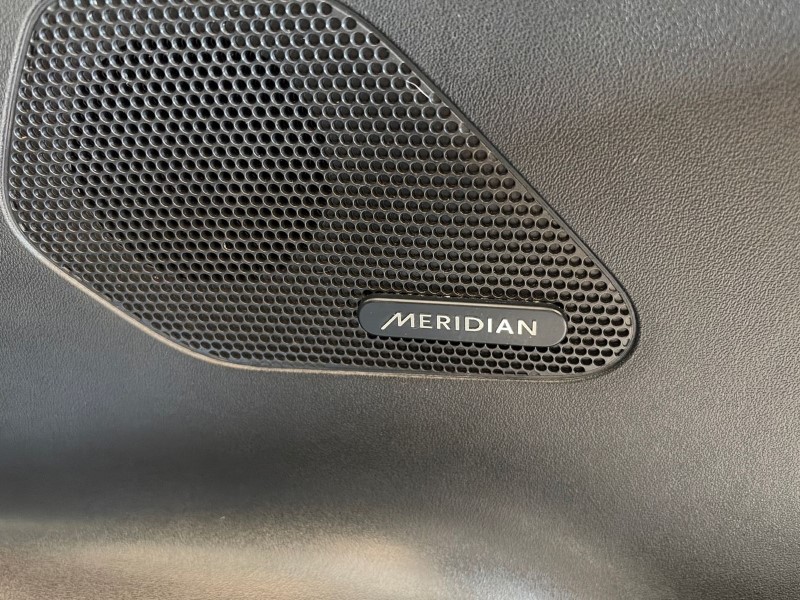 2019 (19) JAGUAR F-PACE 3.0d V6 S 5dr Auto AWD 5196058