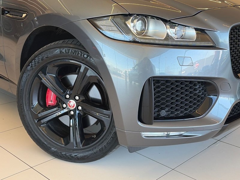 2019 (19) JAGUAR F-PACE 3.0d V6 S 5dr Auto AWD 5196065