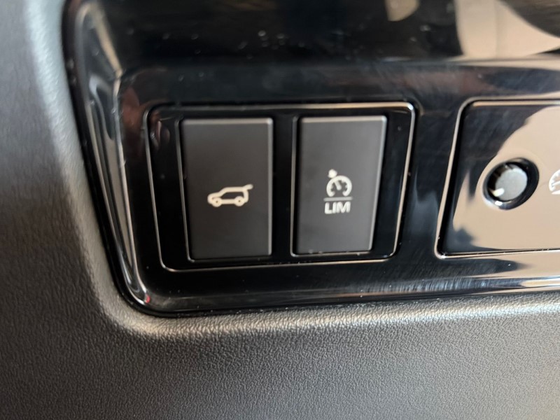 2019 (19) JAGUAR F-PACE 3.0d V6 S 5dr Auto AWD 5196082