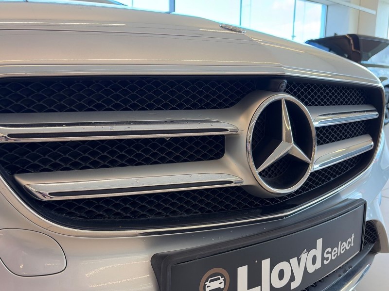 2019 (19) MERCEDES-BENZ E CLASS E400d 4Matic AMG Line 4dr 9G-Tronic 5242819