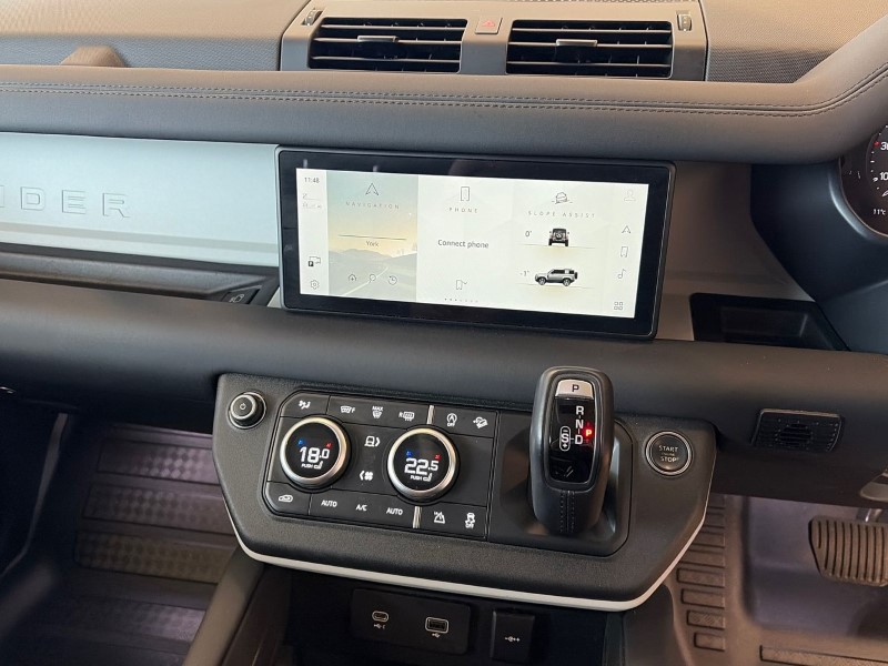 2023 (73) LAND ROVER COMMERCIAL DEFENDER 3.0 D250 Hard Top Auto 5229159